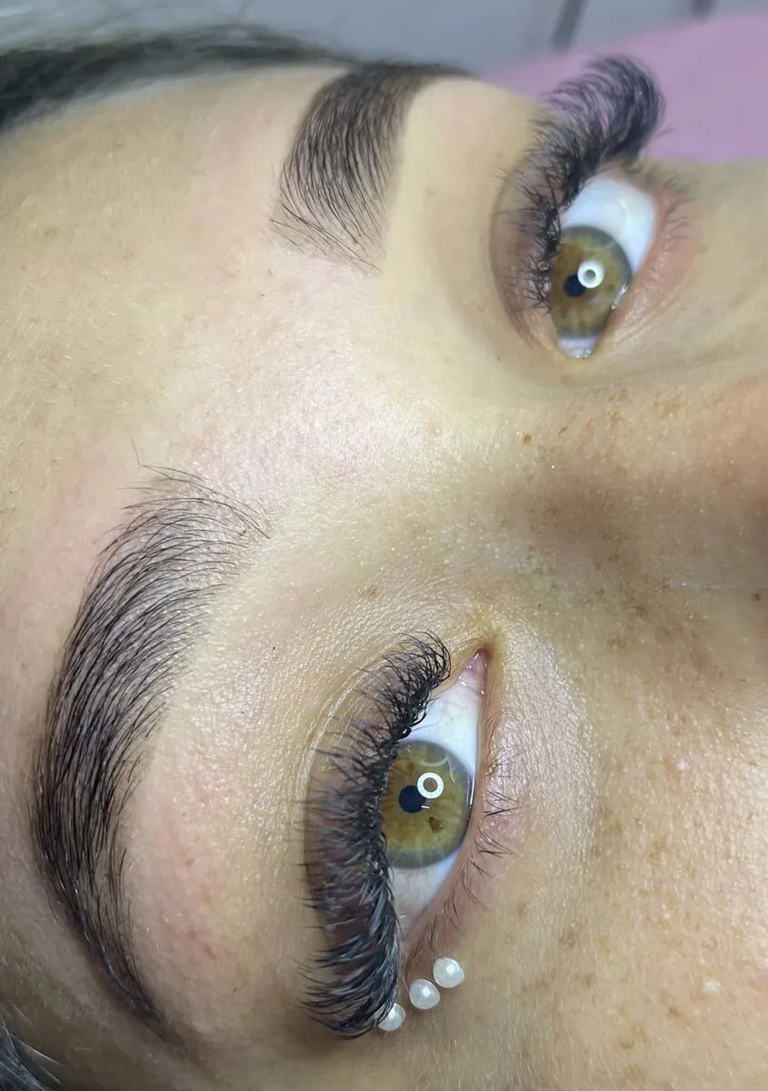 Pestañas — 8030.webp